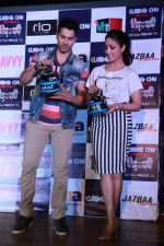 Varun Dhawan, Yami Gautam promote Badlapur at National college festival on 13th Feb 2015